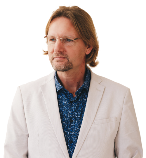 Martin kijkt omlaag focusfoto