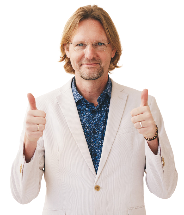 Martin met duimen omhoog